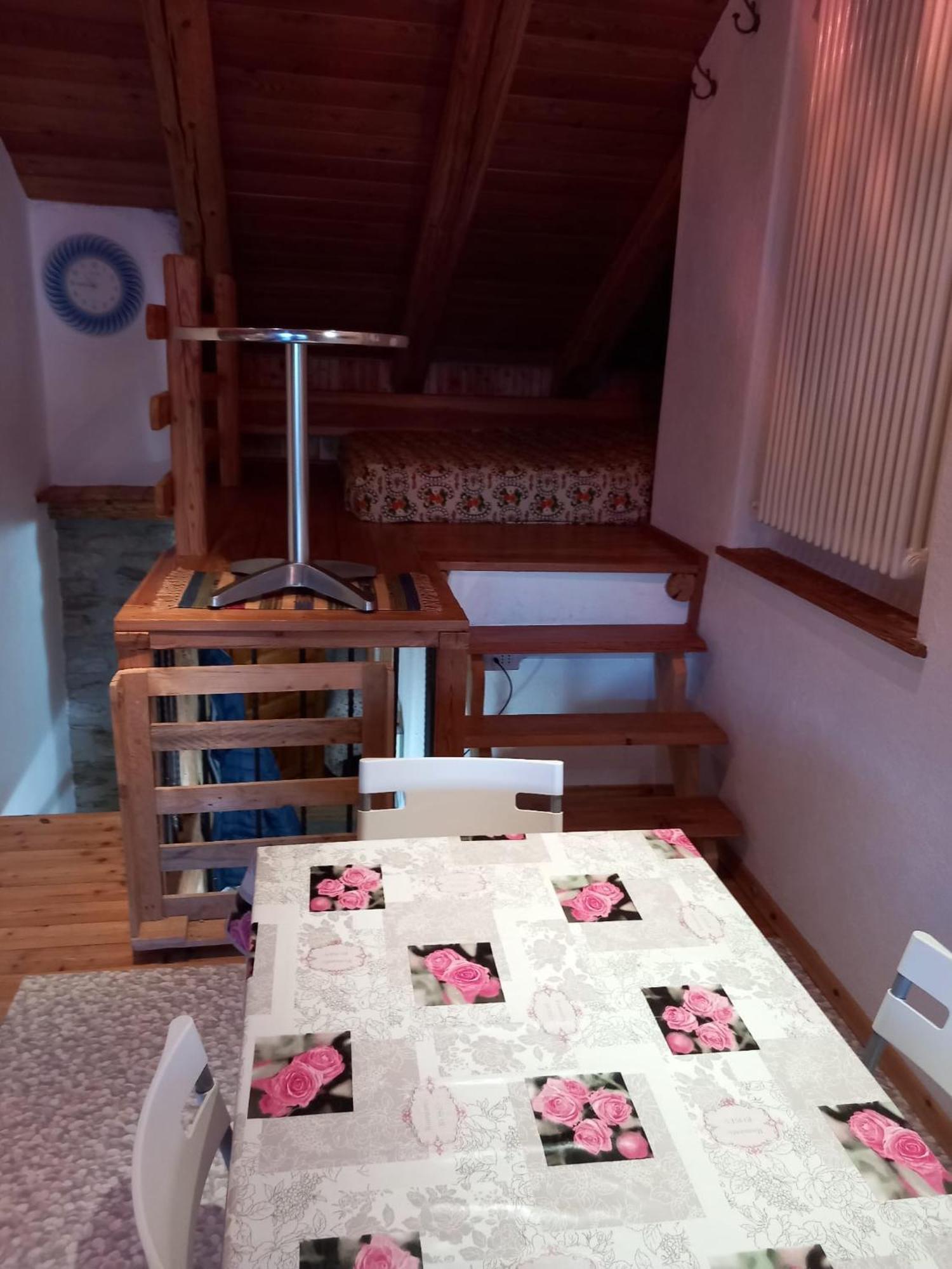 Appartement La Casa Di Teresa à Pragelato Extérieur photo