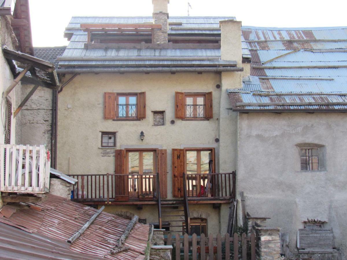 Appartement La Casa Di Teresa à Pragelato Extérieur photo