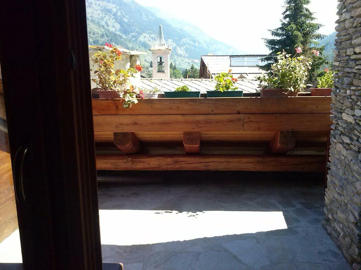 Appartement La Casa Di Teresa à Pragelato Extérieur photo